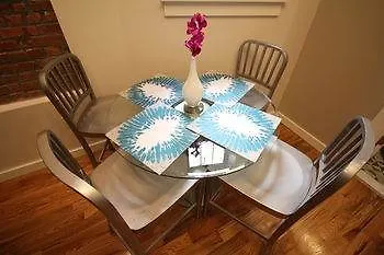 Cesar Suites At New York South